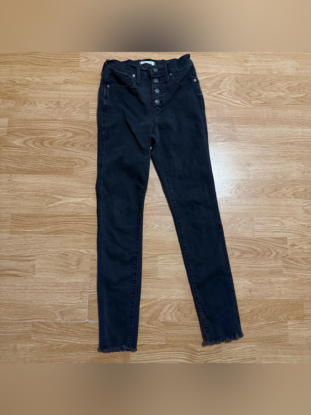 Madewell 10" High-Rise Skinny Jeans in Berkeley Black: Button-Through Edition